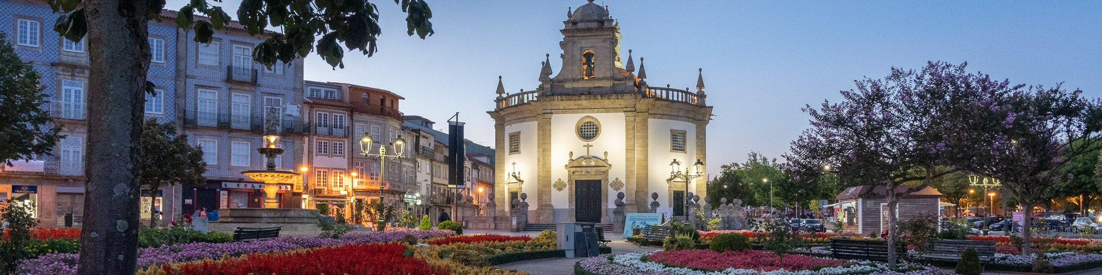 Barcelos: der berühmte Hahn und die bunte Stadt